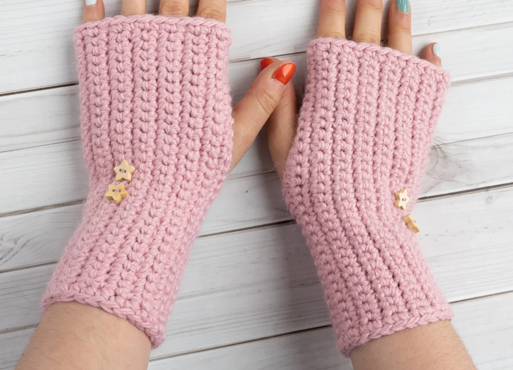 Mittenki Basic Crochet – Essential Thermal Wear for the Harshest Weather