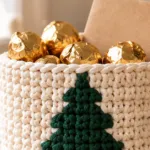 crochet-christmas-basket-featured